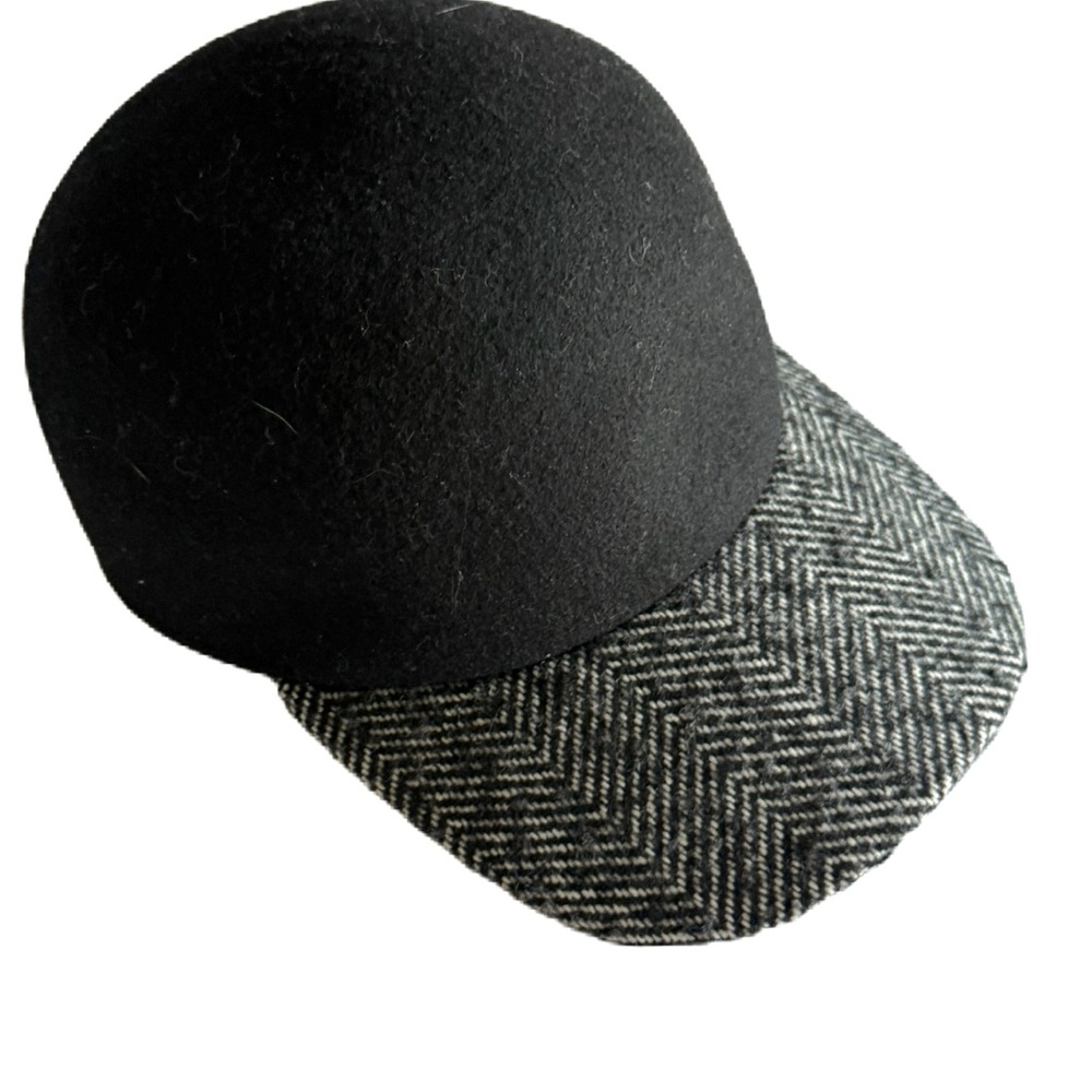 Black and Gray Herringbone Cap - Picture 2 of 8